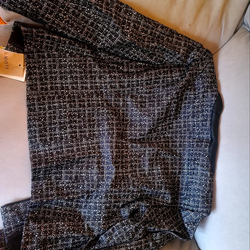 Amazing, versatile jacket. - Picture 2 of 4